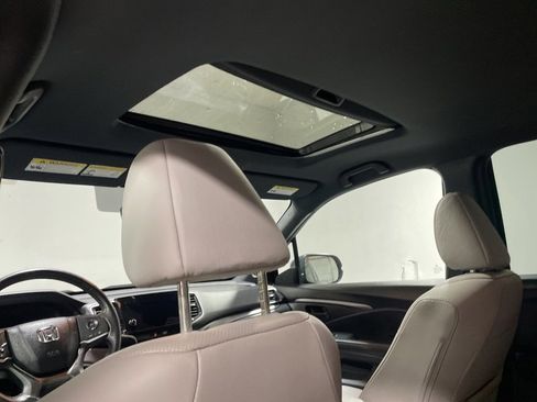 Used 2023 Honda Passport EX-L image 19