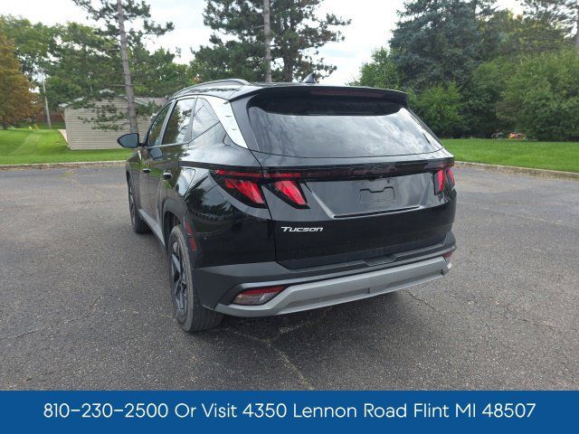 Certified 2025 Hyundai Tucson SEL AWD/4WD image 6