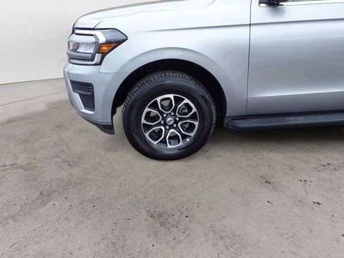 Used 2024 Ford Expedition Max XLT AWD/4WD image 14