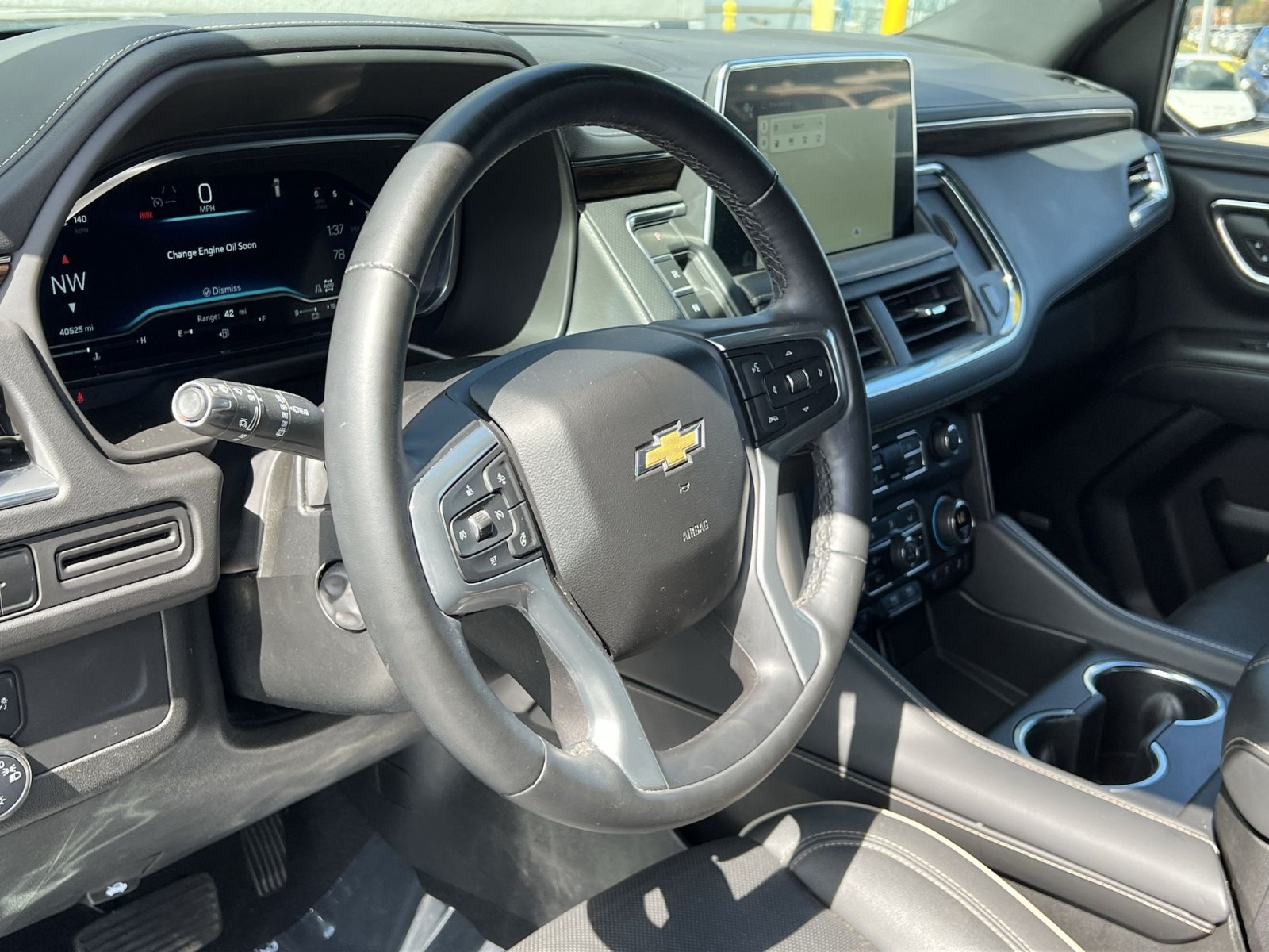 Used 2024 Chevrolet Tahoe Premier AWD/4WD image 13