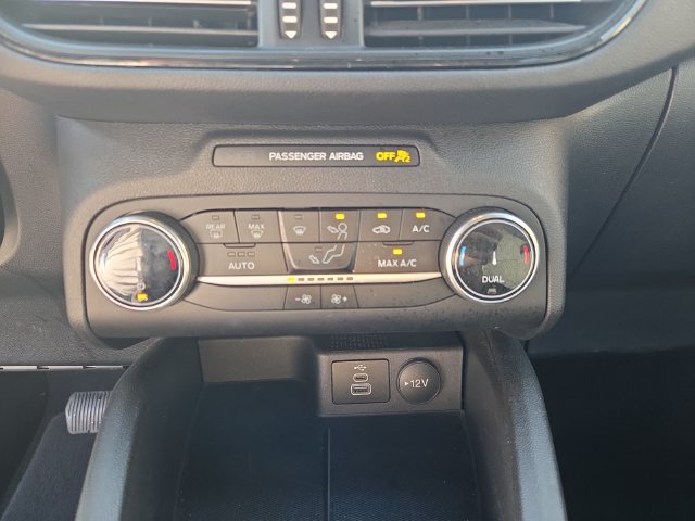 Certified 2025 Ford Escape ST-Line AWD/4WD image 16