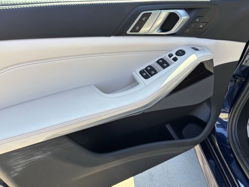 Certified 2024 BMW X5 M60i w/ Executive Package image 14
