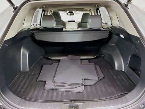 Used 2023 Toyota RAV4 XLE Premium image 26
