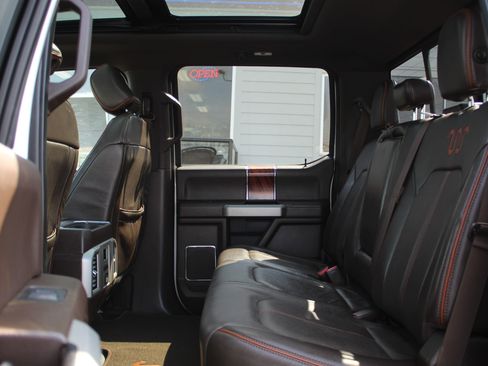 Used 2017 Ford F350 King Ranch w/ King Ranch Ultimate Package image 18