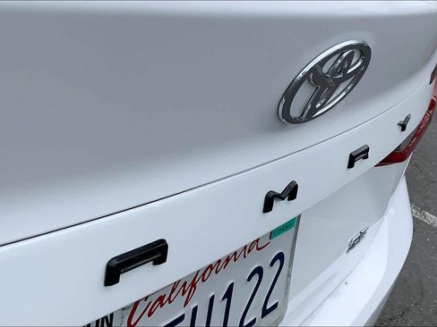 Certified 2025 Toyota Camry SE w/ Convenience Package FWD image 30