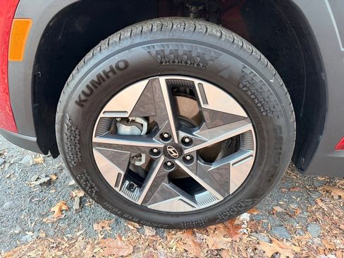 Certified 2025 Hyundai Tucson SEL image 5