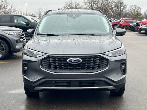 New 2026 Ford Escape SE FWD image 2