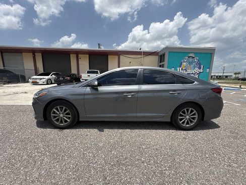 Used 2019 Hyundai Sonata SE FWD image 6