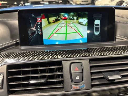 Used 2016 BMW M4 Convertible RWD image 31