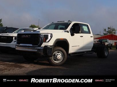 New 2026 GMC Sierra 3500 Pro