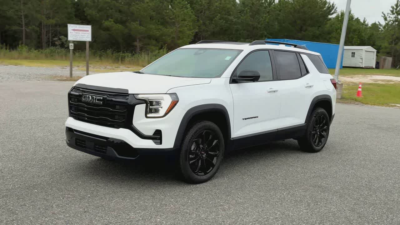 New 2027 GMC Terrain Elevation w/ Elevation Premium Package FWD image 4