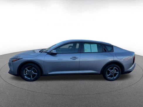 Used 2025 Kia K4 FWD image 9