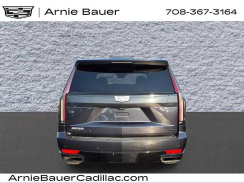 Certified 2023 Cadillac Escalade Sport w/ LPO, ONYX Package AWD/4WD image 8