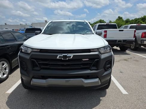Used 2025 Chevrolet Colorado Trail Boss AWD/4WD image 8