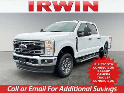 New 2025 Ford F250 XLT w/ FX4 Off-Road Package