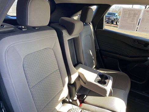 Certified 2022 Ford Escape SE w/ Convenience Package image 34