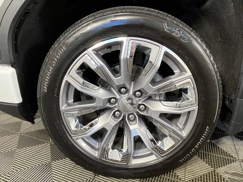 Used 2023 GMC Sierra 1500 Denali AWD/4WD image 14