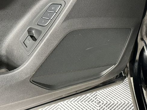 Used 2023 Audi Q3 2.0T Premium image 25