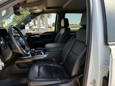 Certified 2023 Chevrolet Silverado 1500 RST RWD image 26