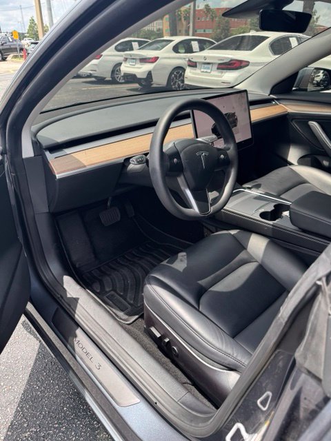 Used 2022 Tesla Model 3 Standard Range RWD image 14