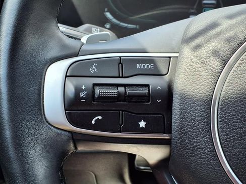 Certified 2023 Kia Sportage EX image 12