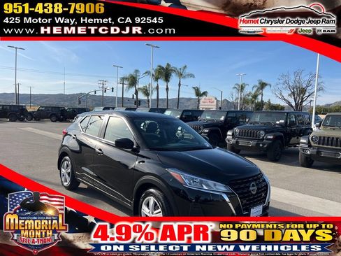 Used 2024 Nissan Kicks S FWD image 1