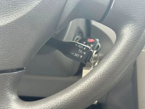 Used 2009 Toyota Corolla LE FWD image 21