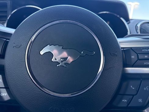 Used 2016 Ford Mustang Coupe image 26