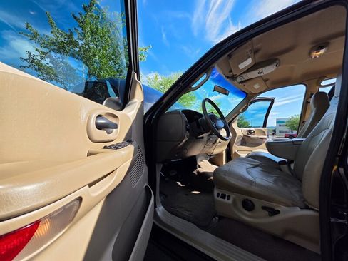Used 2001 Ford F150 Lariat AWD/4WD image 47