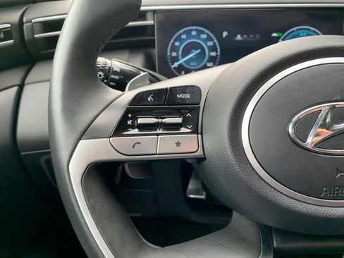 Certified 2024 Hyundai Tucson Limited AWD/4WD image 26