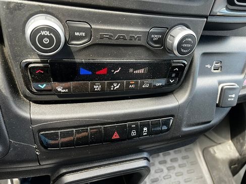 Used 2023 RAM ProMaster 3500 FWD image 20