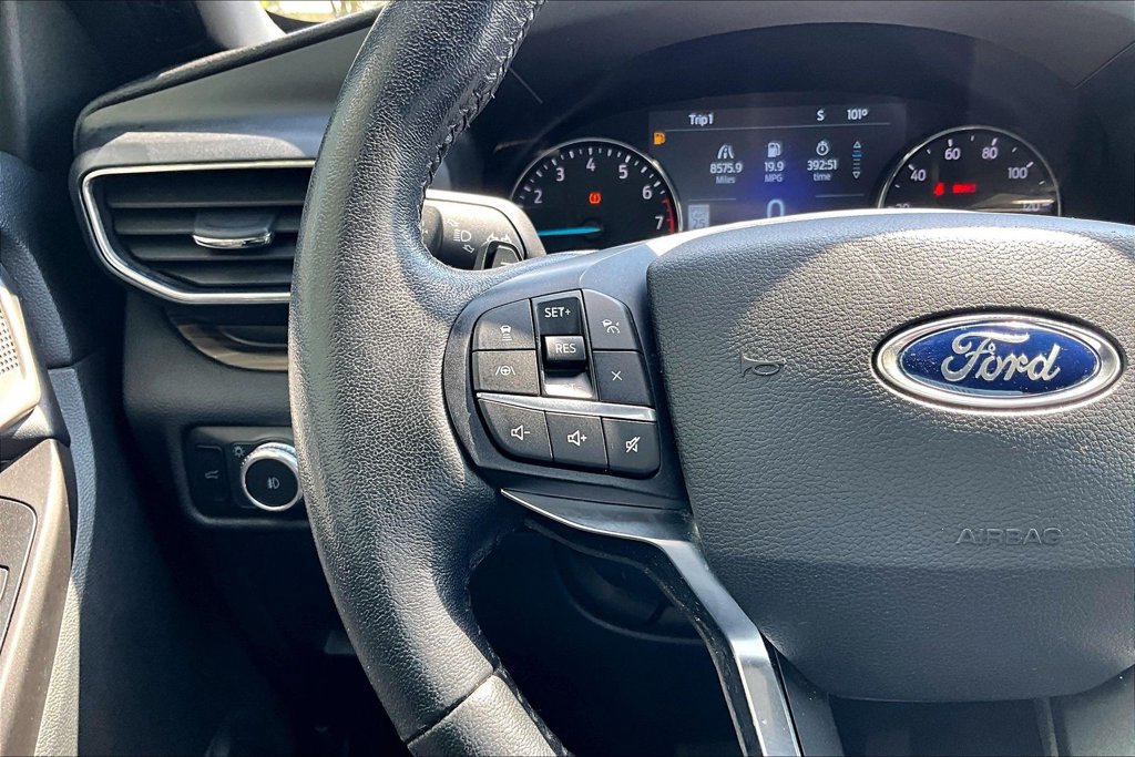 Used 2020 Ford Explorer Limited RWD image 24