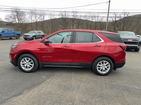 Used 2023 Chevrolet Equinox LT AWD/4WD image 7