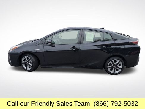 Certified 2017 Toyota Prius Three Touring w/ Carpet Mat Package image 2