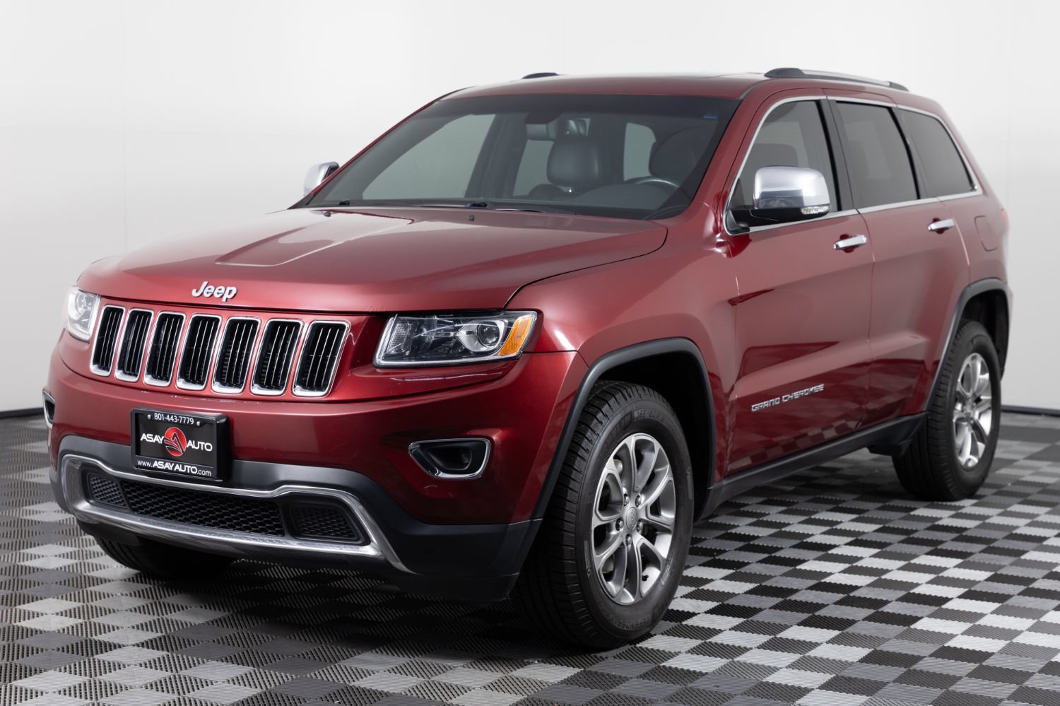 Used 2015 Jeep Grand Cherokee Limited AWD/4WD image 2