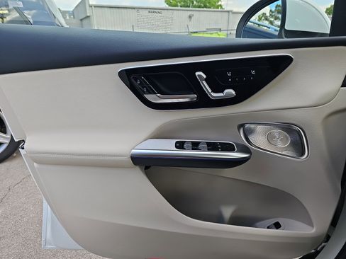 New 2026 Mercedes-Benz GLC 300 image 28