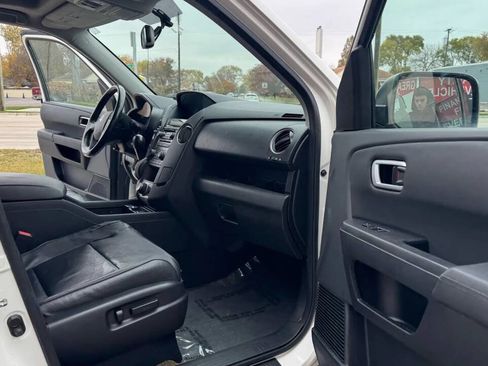 Used 2014 Honda Pilot Touring image 26