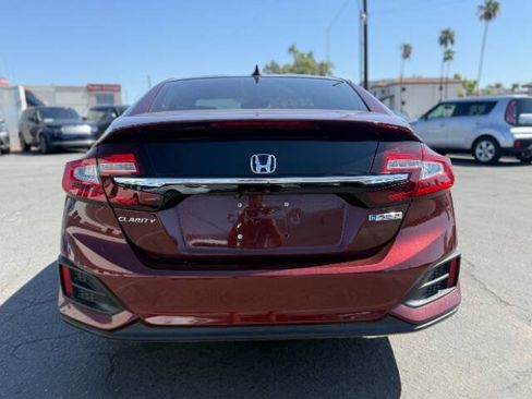 Used 2019 Honda Clarity Plug-In Hybrid image 4