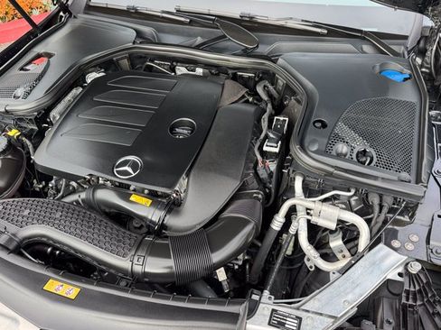 Used 2023 Mercedes-Benz E 350 Sedan image 5