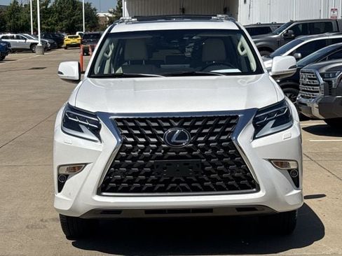 Used 2023 Lexus GX 460 Premium w/ Premium Package AWD/4WD image 7