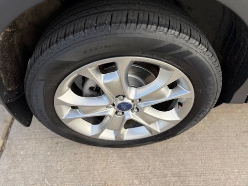 Used 2013 Ford Escape SEL AWD/4WD image 9