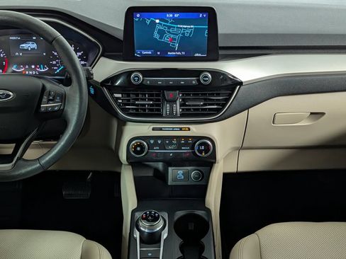 Certified 2020 Ford Escape SEL FWD image 15