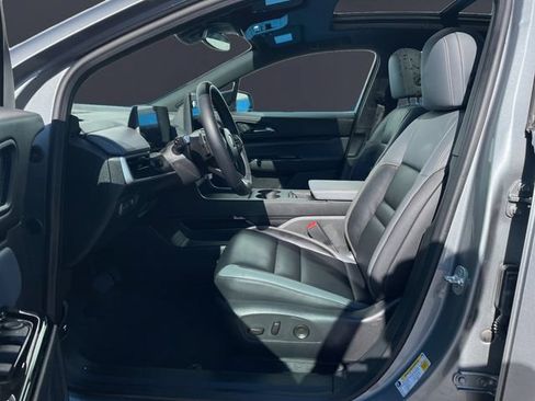 Used 2025 Honda Prologue Touring image 9
