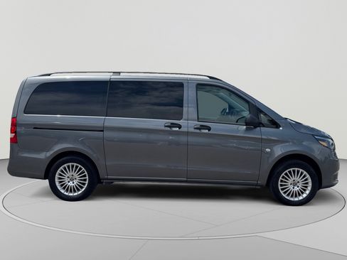 Used 2023 Mercedes-Benz Metris Passenger image 6