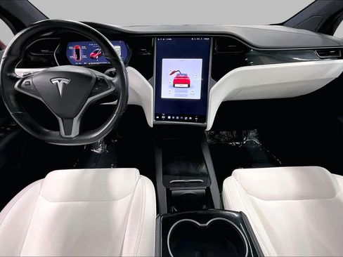 Used 2020 Tesla Model X Long Range AWD/4WD image 15