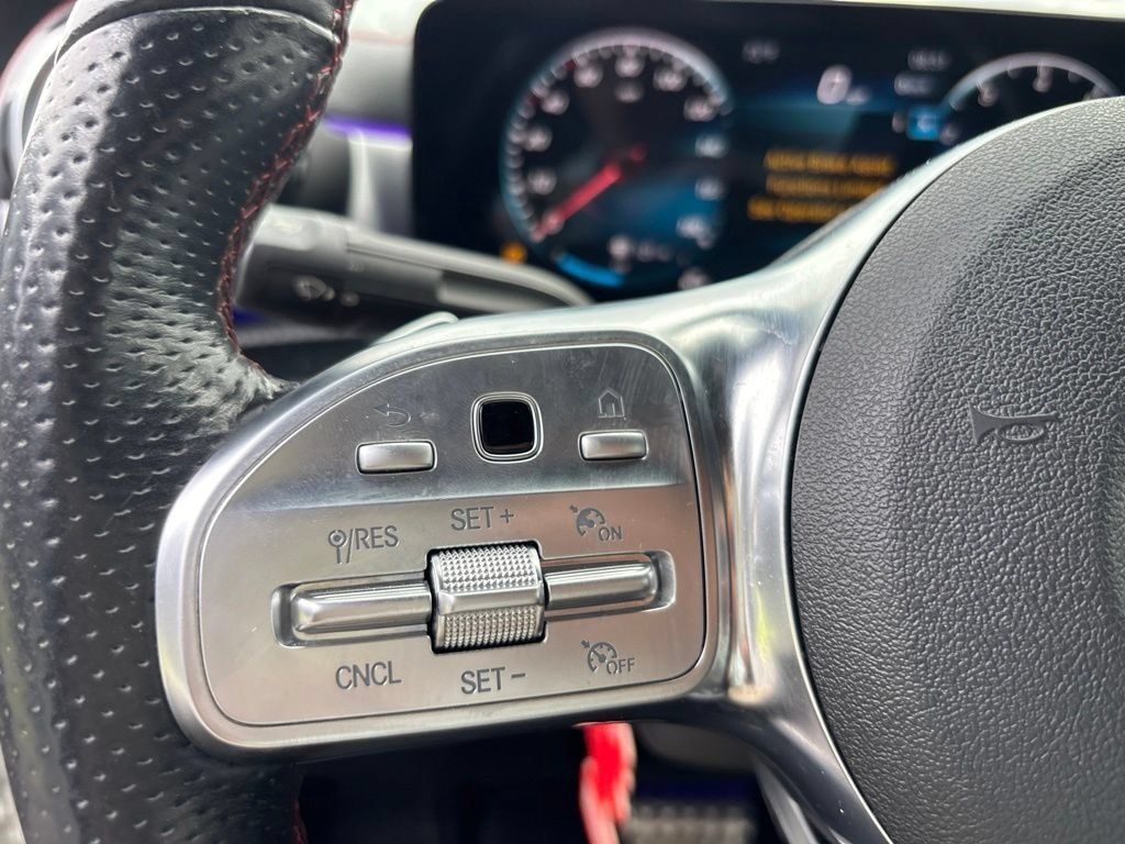 Used 2021 Mercedes-Benz CLA 35 AMG 4MATIC image 19