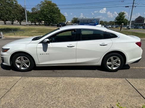 Used 2024 Chevrolet Malibu LT FWD image 7