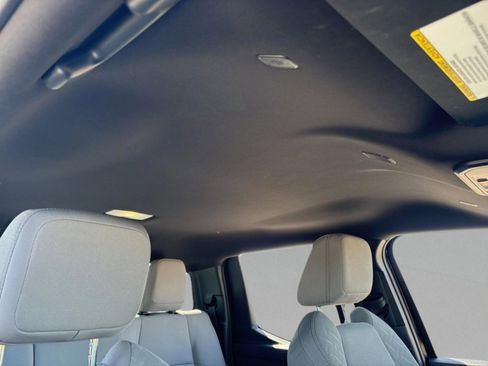 Certified 2025 Toyota Tacoma SR5 image 33