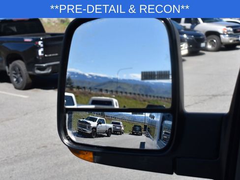 Used 2025 Chevrolet Express 3500 LT image 19