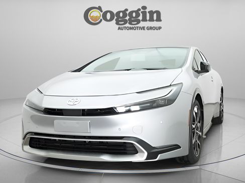 New 2025 Toyota Prius Plug-In Hybrid image 31